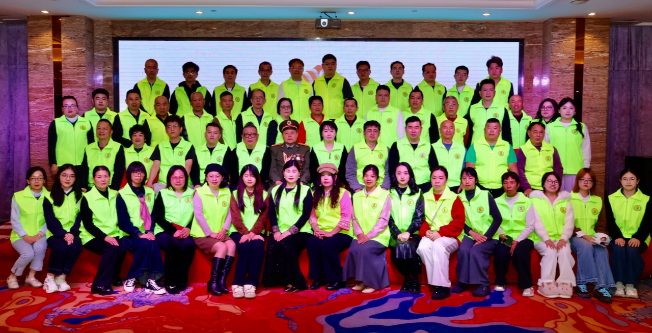 ����ʡ������������Э���һ������λ�Ա�����ʯʨ�ٿ�